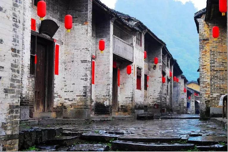 白蛇传奇：山河秘境与荒古武神的冒险之旅！